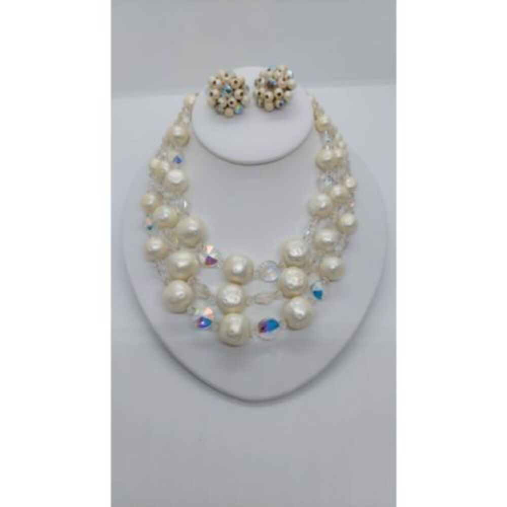 Vintage jewelry set‎ multistrand necklace with clip-on earrings